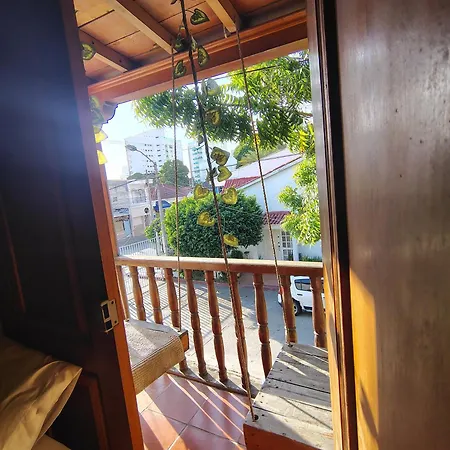 Mini Economica Con Balcon Guest house *